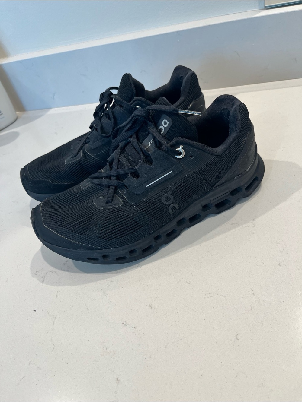 On Running Women’s Black Athletic Running Shoes
